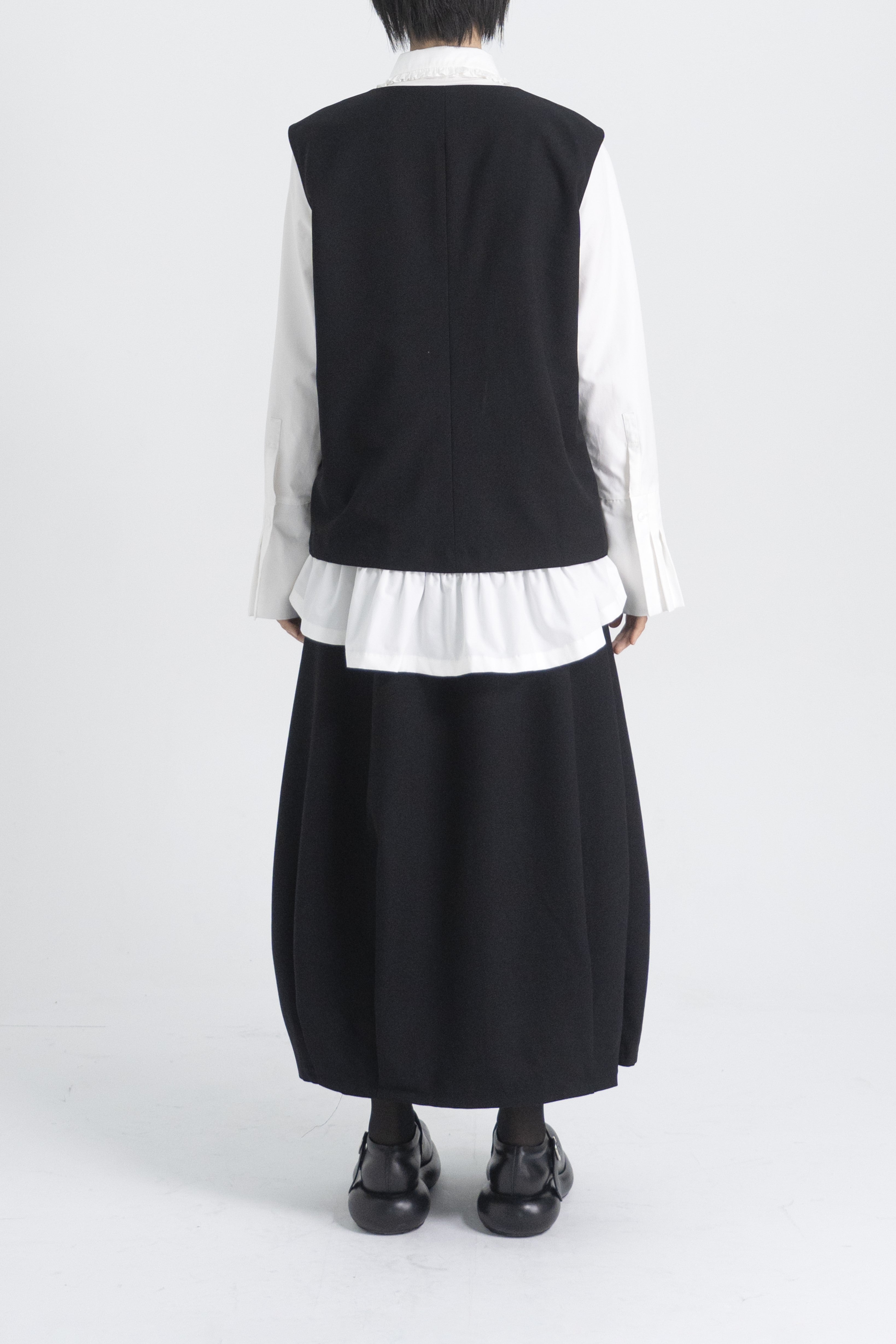 volume wool skirt